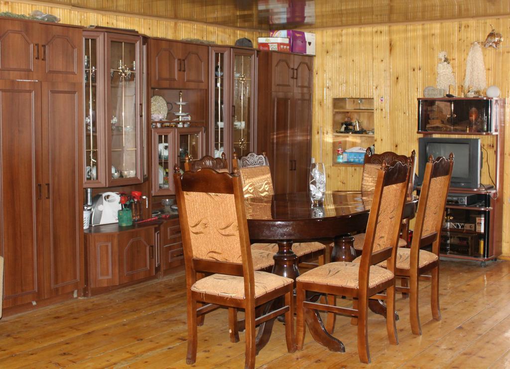 Guest House Tavaduri Mestia Exteriér fotografie