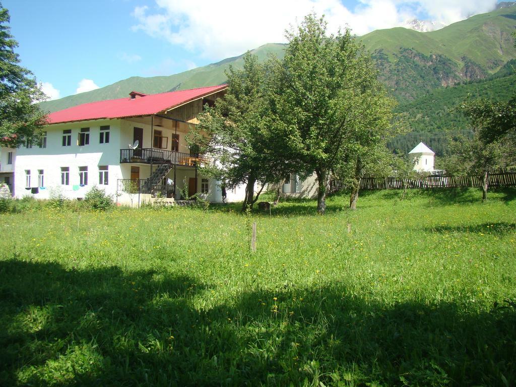 Guest House Tavaduri Mestia Exteriér fotografie