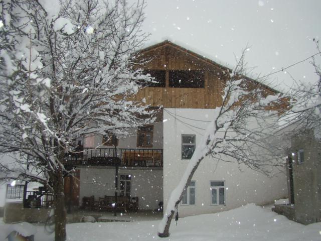 Guest House Tavaduri Mestia Exteriér fotografie
